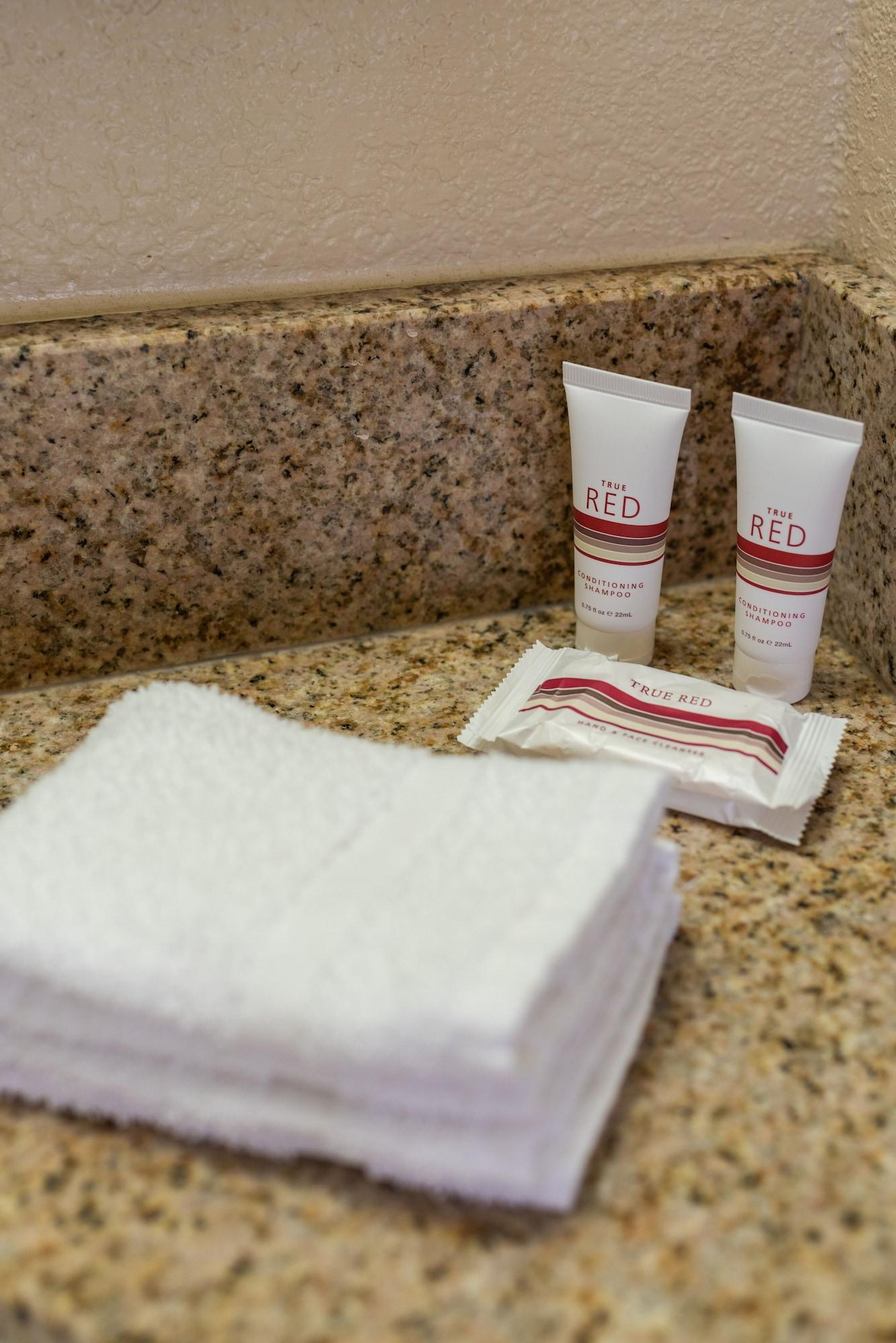 California Inn And Suites, Rancho Cordova Buitenkant foto