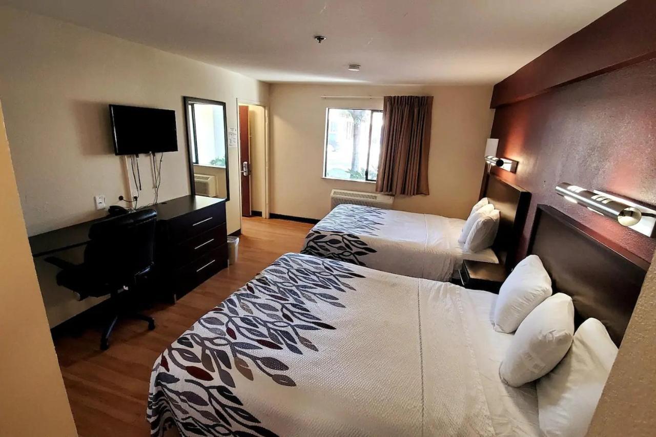 California Inn And Suites, Rancho Cordova Buitenkant foto
